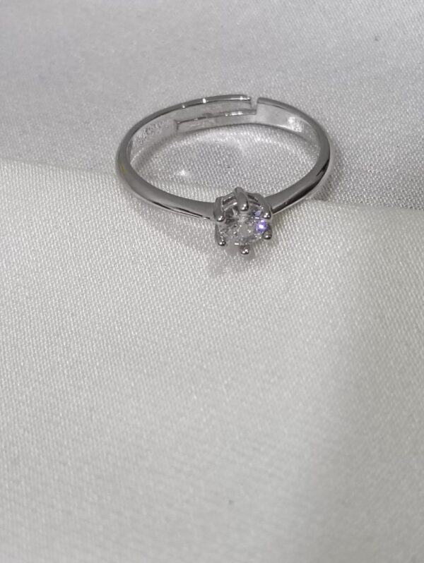 Elegant Solitaire Ring