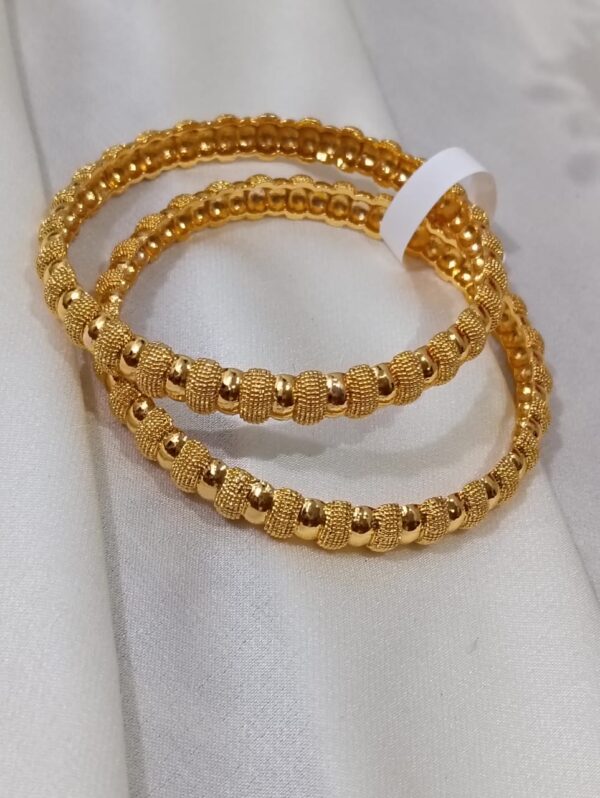 Elegant Gold-Plated Bracelet - Image 3