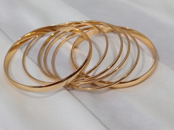 Gold Tone Bangles Set