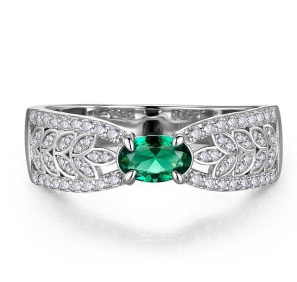Stylish Oval Ring
