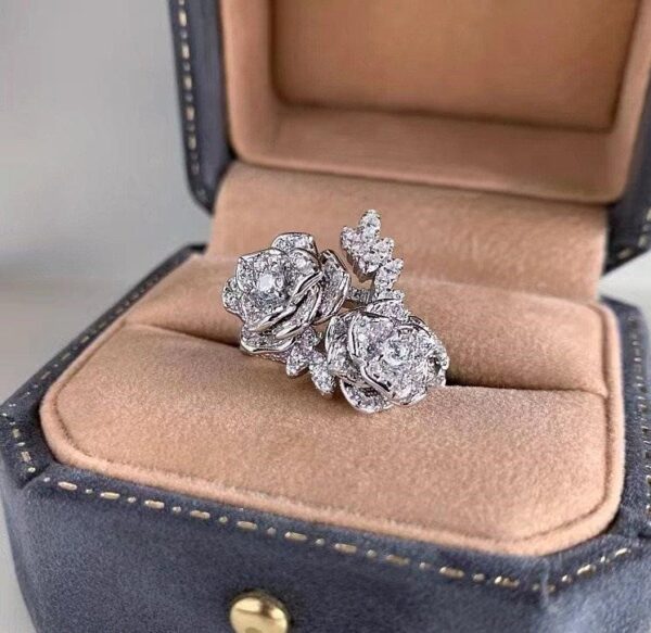 Double Flower Ring Adjustable