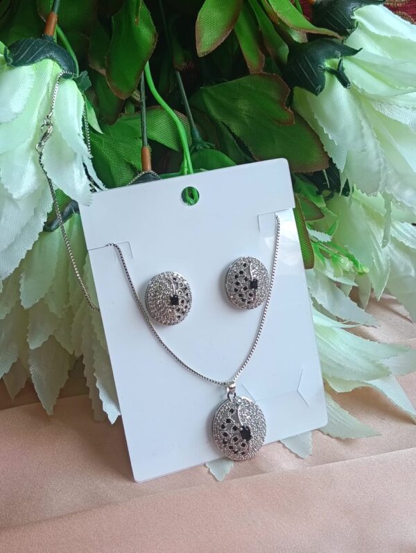Silver Plated Necklace and Earring Set - Image 4