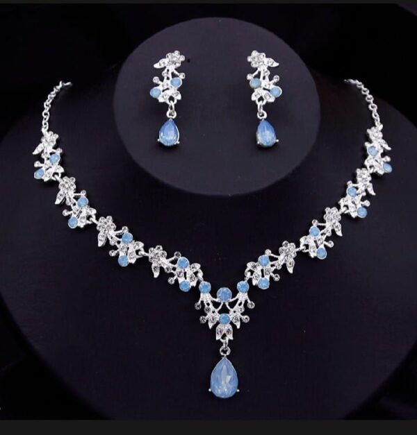 Necklace and Earrings Set - Image 2