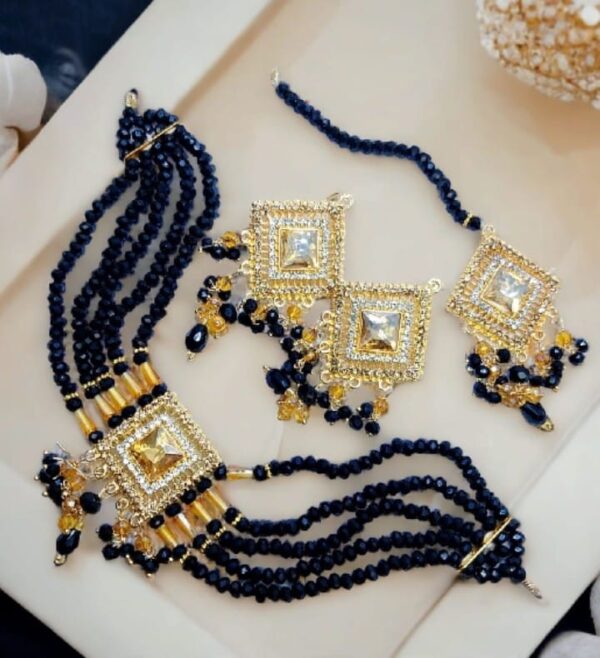 Pearl Elegance Jewelry Set - Image 4