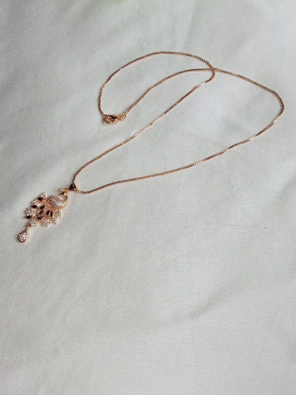 Elegant Rose Gold Pendant Necklace - Image 3
