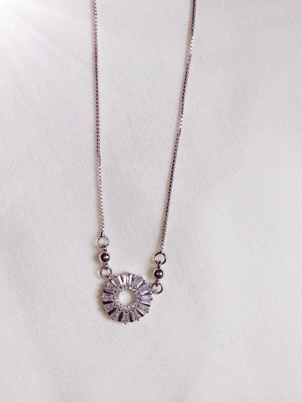 Radiant Circle Necklace