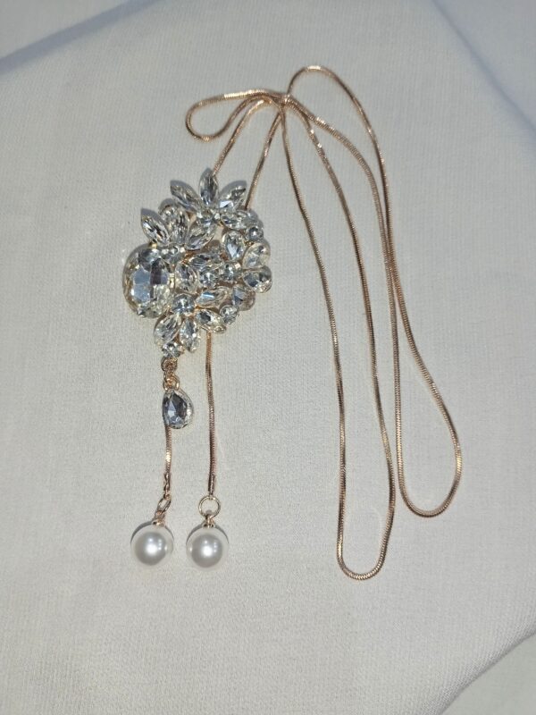 Elegant Crystal & Pearl Pendant Necklace - Image 2